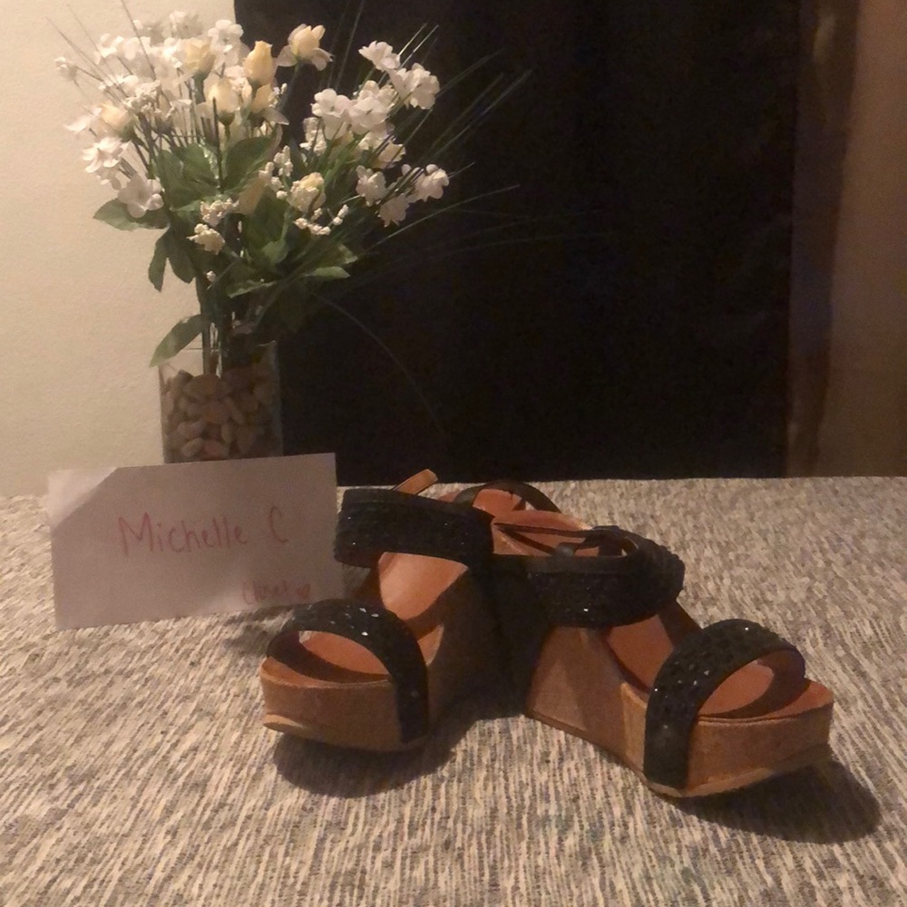 Black Pre-Loved Wedges